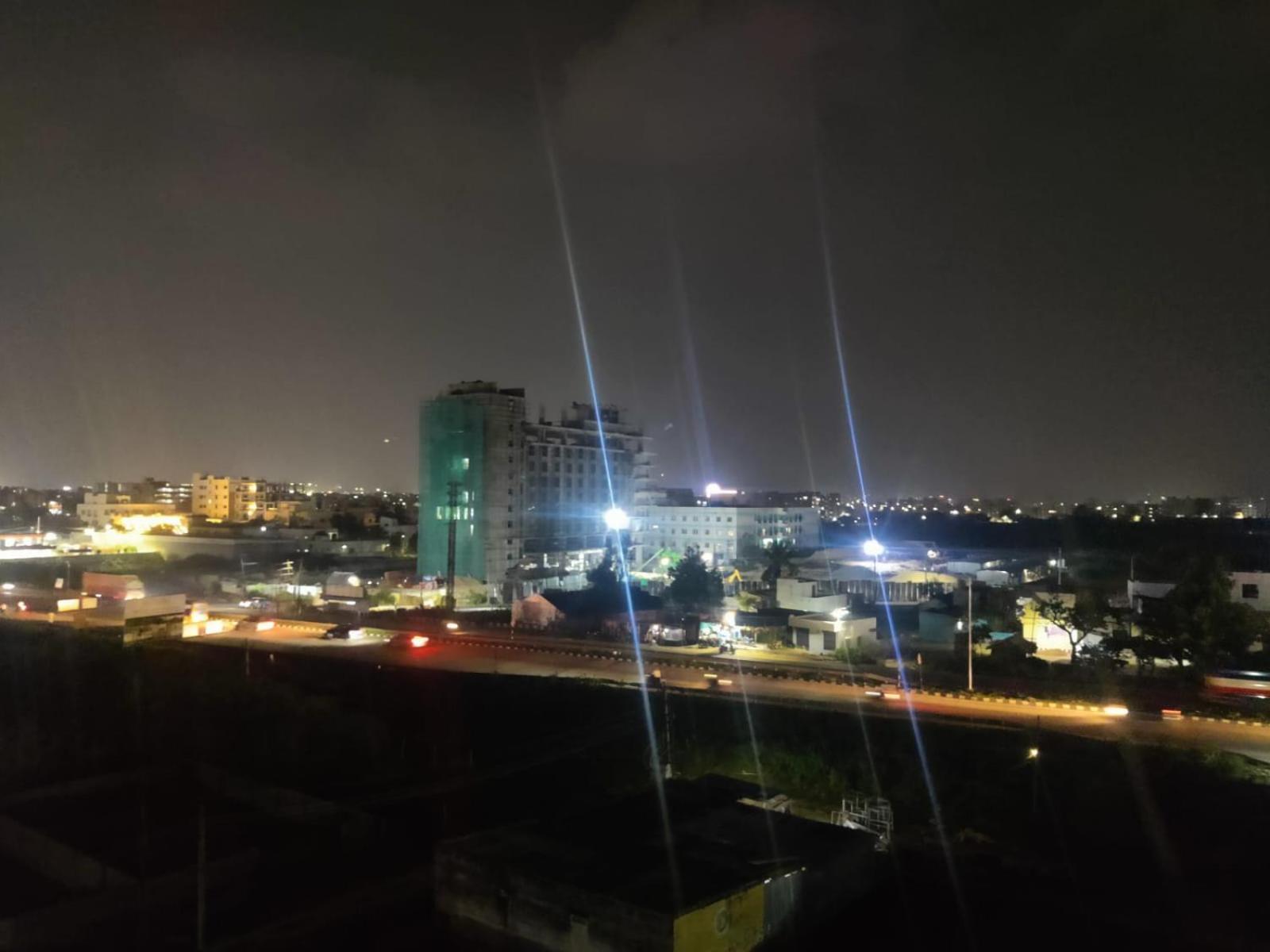 Mithra'S Homestay Near Padmavathi Ammavari Temple ティルパティ エクステリア 写真